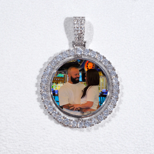 3D Spinning 2-Faced Custom Picture Pendant