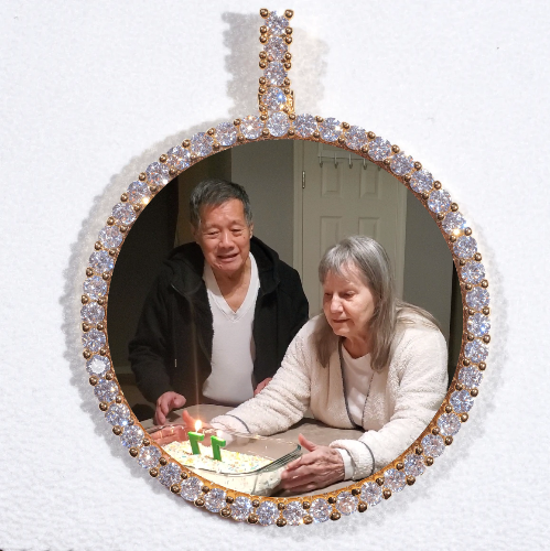 LARGE 3D CIRCLE CUSTOM PICTURE PENDANT