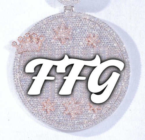 CUSTOM LETTER NECKLACE 3D BIG CROWN DISC