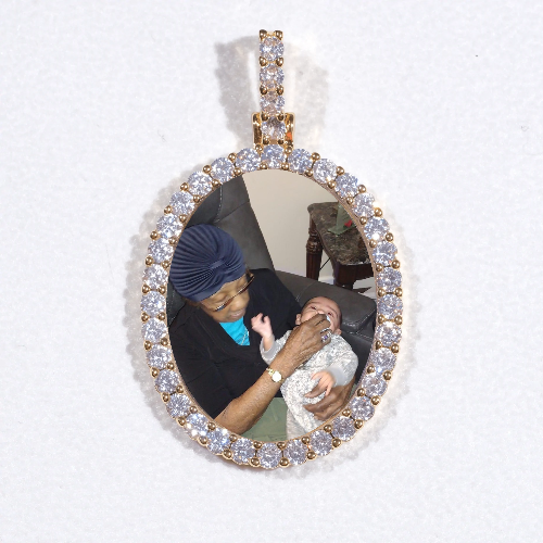 3D Oval Custom Picture Pendant