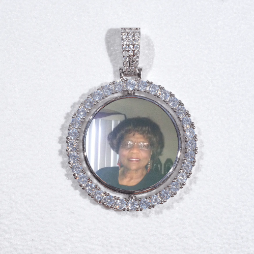 3D Spinning 2-Faced Custom Picture Pendant