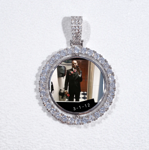 3D Spinning 2-Faced Custom Picture Pendant
