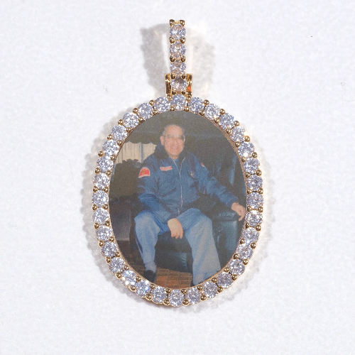3D Oval Custom Picture Pendant