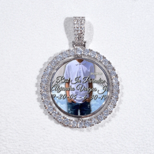 3D Spinning 2-Faced Custom Picture Pendant