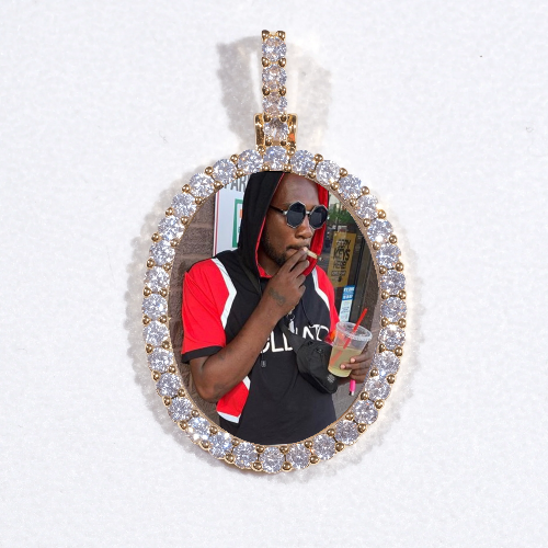 3D Oval Custom Picture Pendant