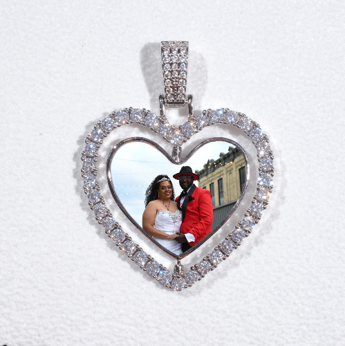 3D Spinning 2-Faced Heart Custom Picture Pendant