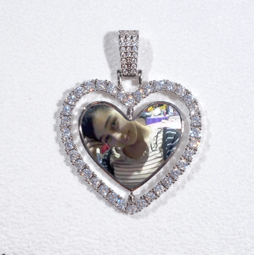 3D Spinning 2-Faced Heart Custom Picture Pendant