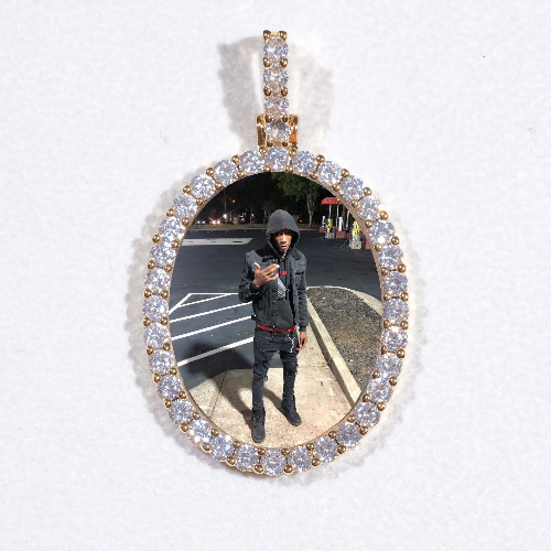 3D Oval Custom Picture Pendant
