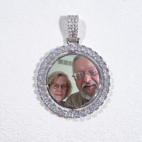 3D Spinning 2-Faced Custom Picture Pendant