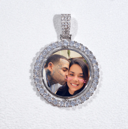 3D Spinning 2-Faced Custom Picture Pendant