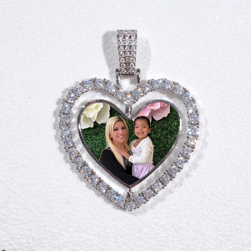 3D Spinning 2-Faced Heart Custom Picture Pendant