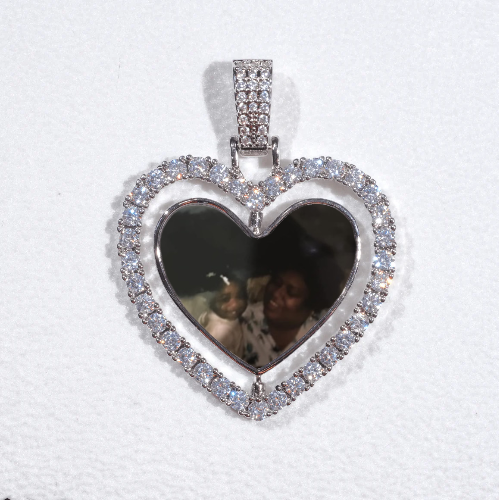 3D Spinning 2-Faced Heart Custom Picture Pendant
