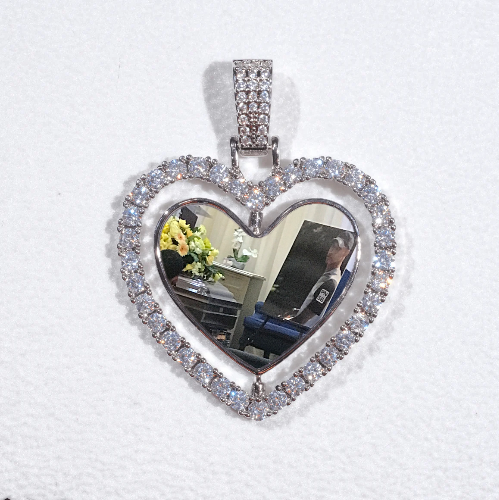 3D Spinning 2-Faced Heart Custom Picture Pendant
