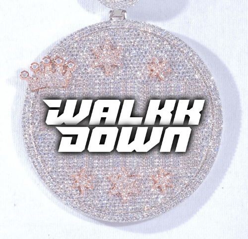 CUSTOM LETTER NECKLACE 3D BIG CROWN DISC
