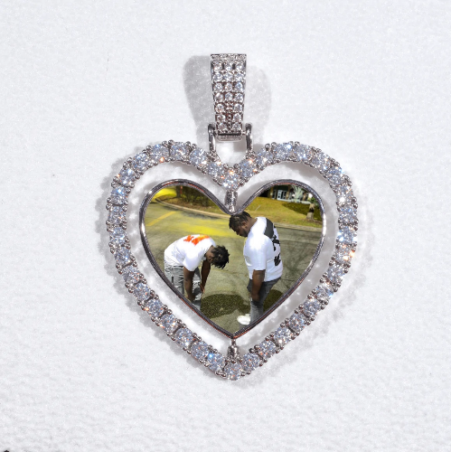 3D Spinning 2-Faced Heart Custom Picture Pendant