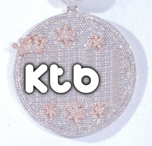 CUSTOM LETTER NECKLACE 3D BIG CROWN DISC