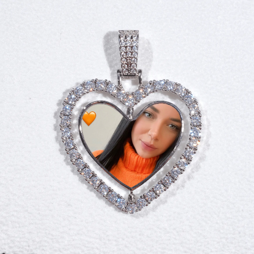 3D Spinning 2-Faced Heart Custom Picture Pendant